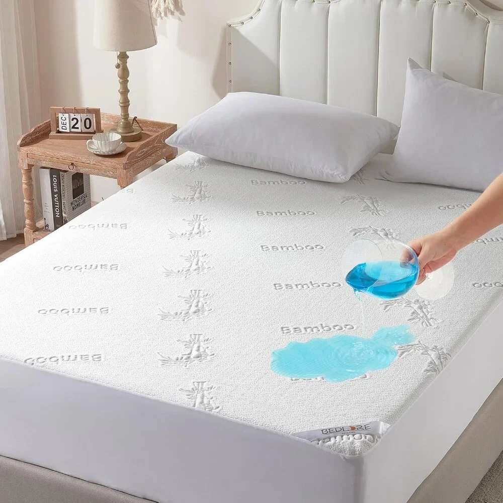 Luxurious Waterproof Full Size Mattress Protector - Washable, Noiseless Design